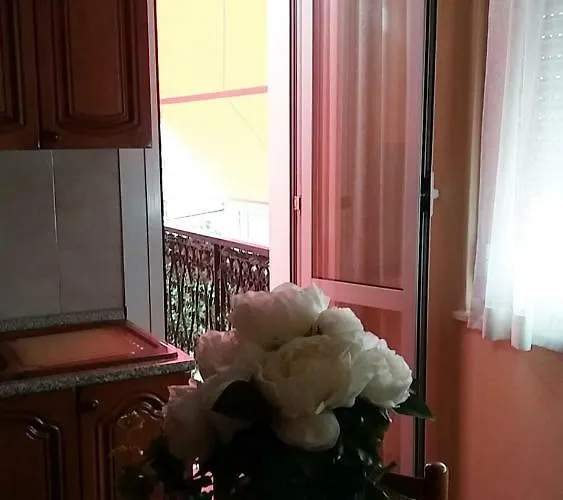 Vr * Αλμπένγκα